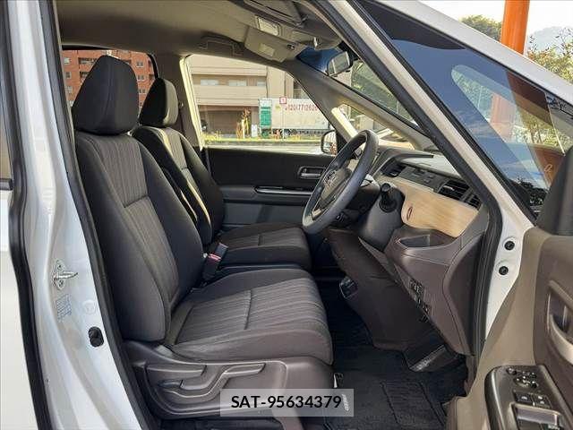 Honda FREED 2019-03 8666181-15