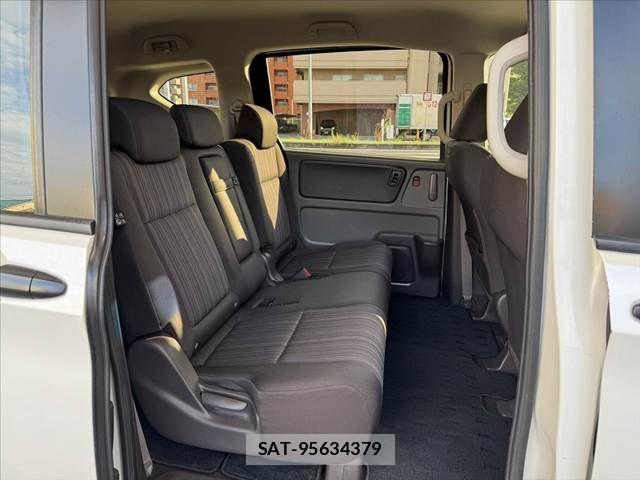 Honda FREED 2019-03 8666181-16
