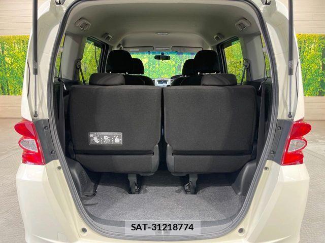 Honda FREED 2011-09 8685587-10