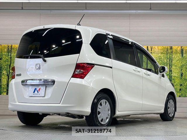 Honda FREED 2011-09 8685587-16