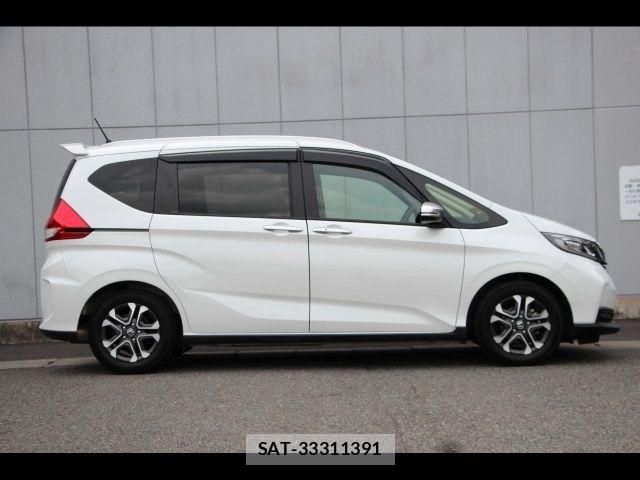Honda FREED 2022-11 8685582-16