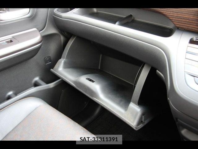 Honda FREED 2022-11 8685582-26