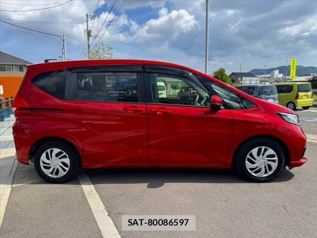 Honda FREED 2023-04 8685583-11