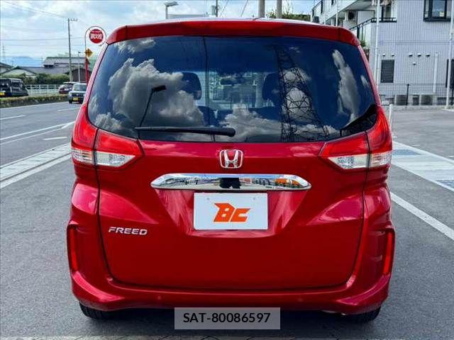 Honda FREED 2023-04 8685583-13