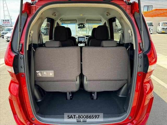 Honda FREED 2023-04 8685583-21