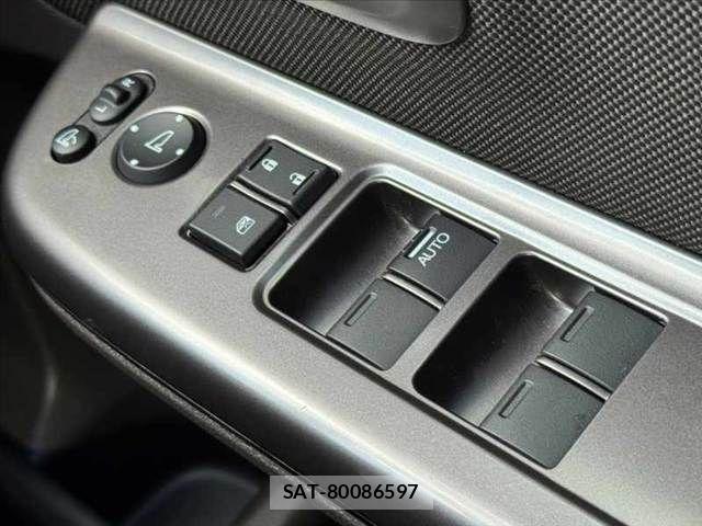 Honda FREED 2023-04 8685583-29