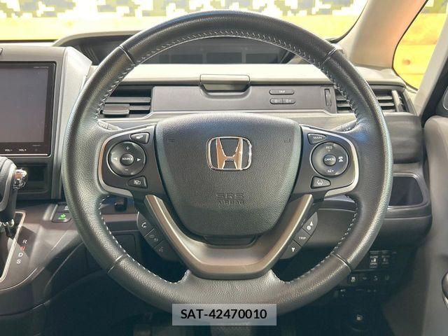 Honda FREED 2017-05 8742284-11