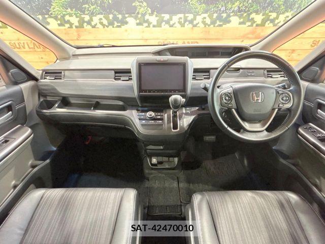 Honda FREED 2017-05 8742284-1