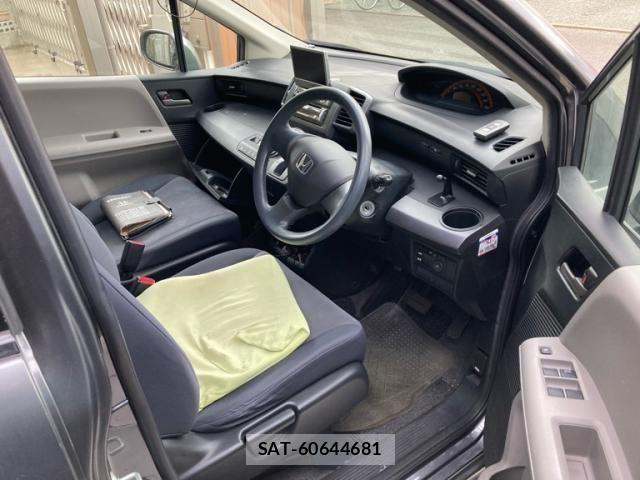 Honda FREED 2009-09 8742311-8