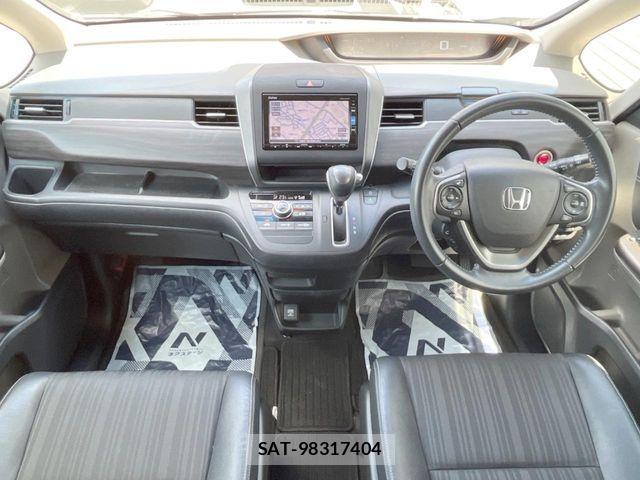 Honda FREED 2017-02 8742290-1