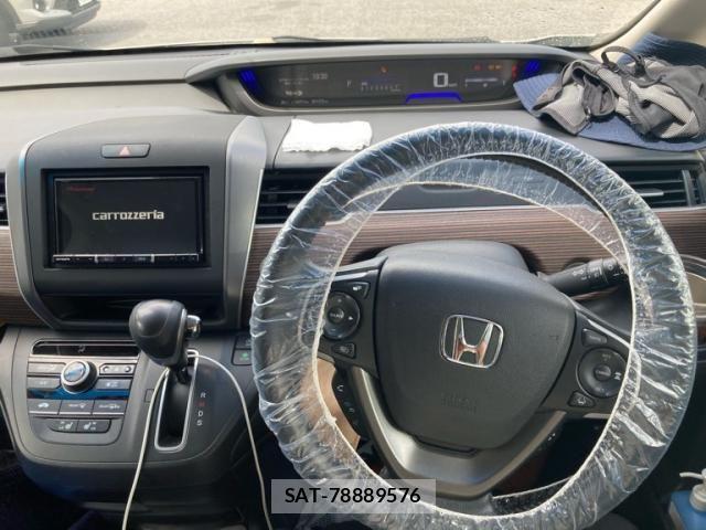 Honda FREED 2022-02 8742282-14
