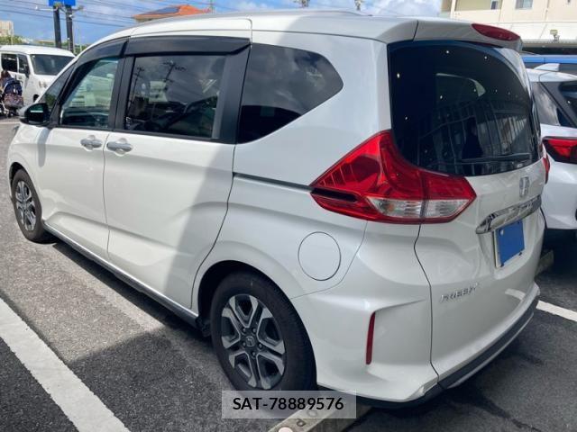 Honda FREED 2022-02 8742282-2