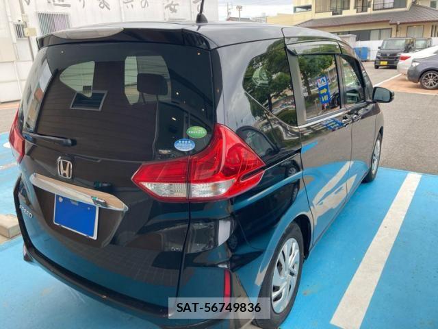 Honda FREED 2019-03 8742295-2