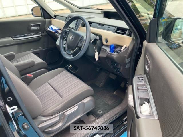 Honda FREED 2019-03 8742295-6