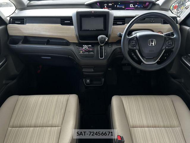 Honda FREED 2018-07 8742299-6