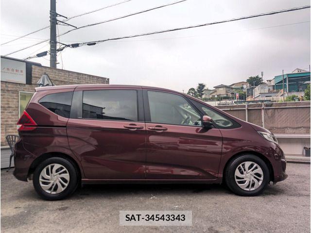 Honda FREED 2017-04 8742288-17