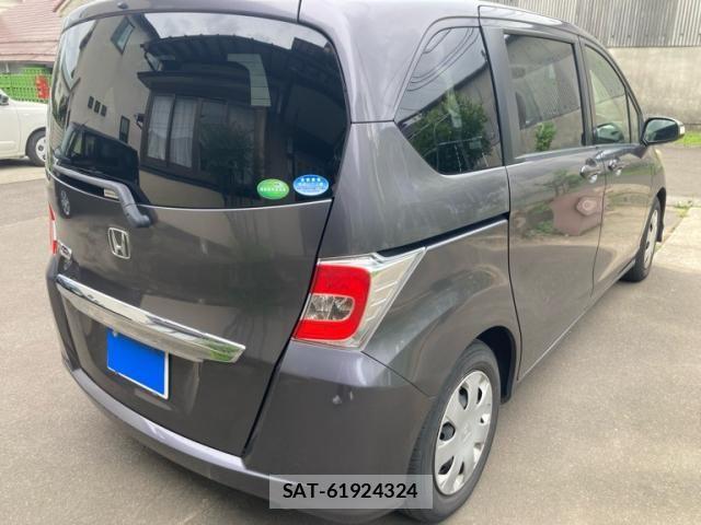Honda FREED 2014-04 8742310-3