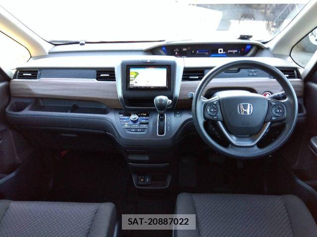 Honda FREED 2023-07 8780355-1