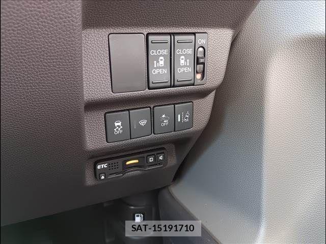 Honda FREED 2017-11 8780357-8