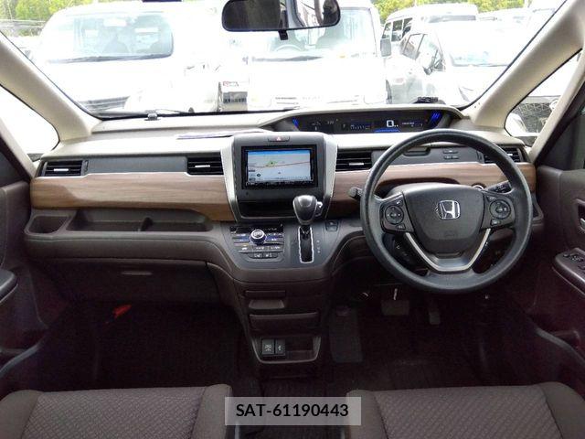Honda FREED 2023-07 8780353-1