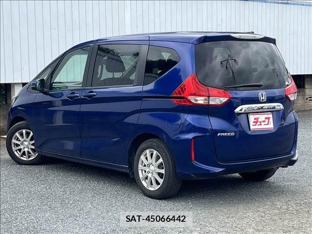 Honda FREED 2017-02 8780354-16