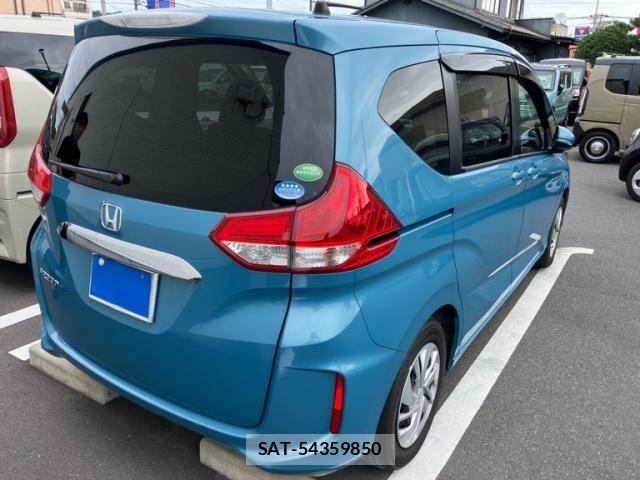Honda FREED 2019-06 8780356-3
