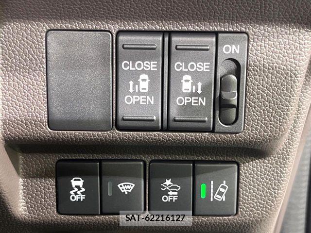 Honda FREED 2023-12 8780352-2
