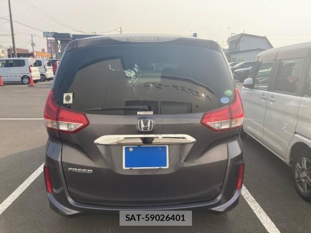 Honda FREED 2017-09 8780358-5
