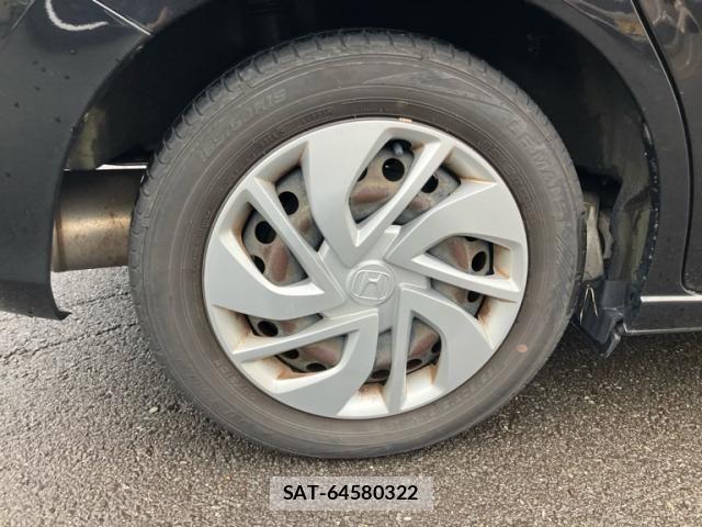 Honda FREED 2018-06 8796023-11