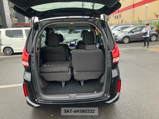 Honda FREED 2018-06 8796023-12