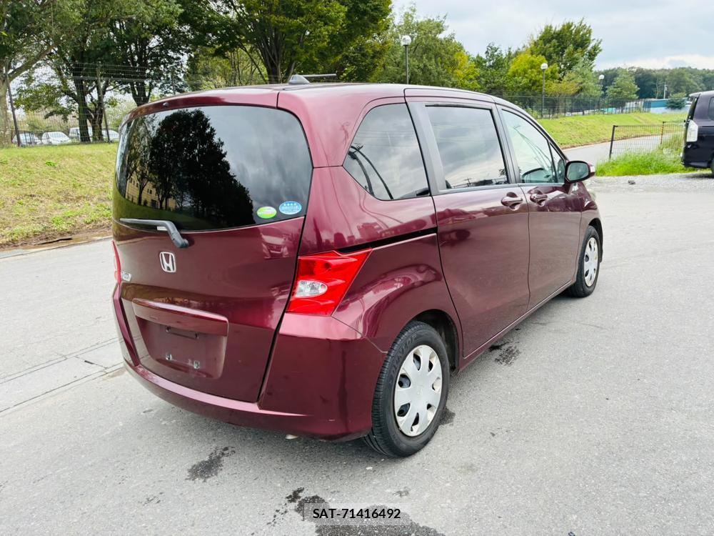 Honda FREED 2010/01 8754005-4