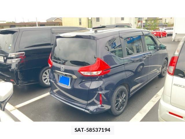 Honda FREED 2022-06 8829136-4