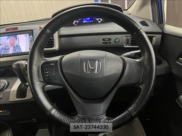 Honda FREED 2014-03 8829166-12