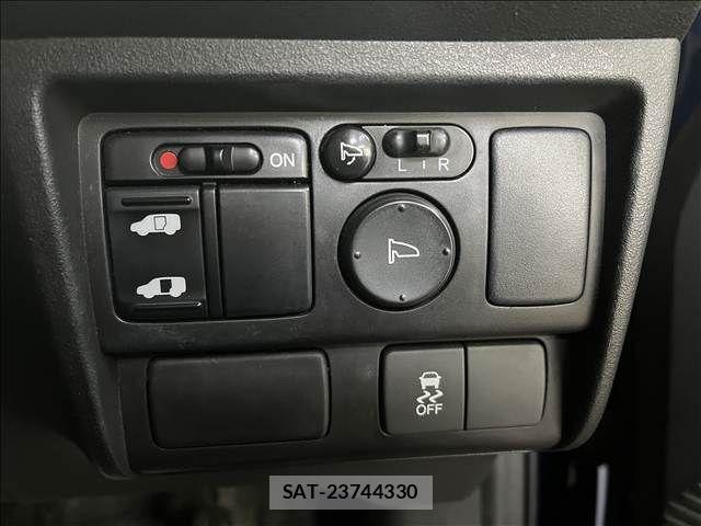Honda FREED 2014-03 8829166-18