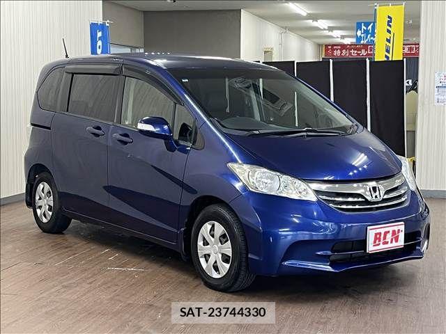 Honda FREED 2014-03 8829166-2