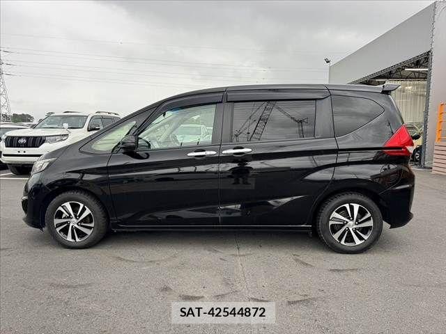 Honda FREED 2018-06 8829141-10