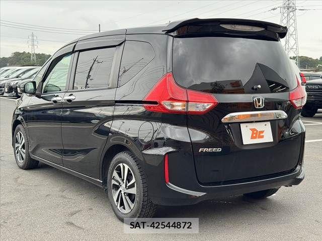 Honda FREED 2018-06 8829141-12