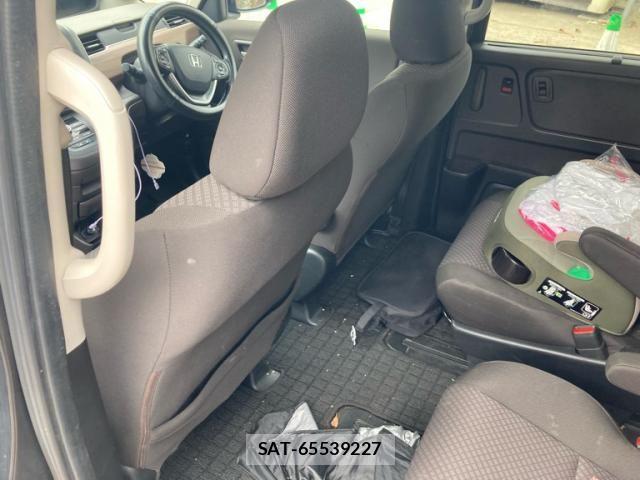 Honda FREED 2023-01 8829140-15