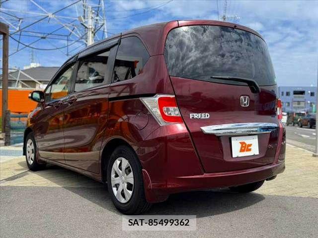 Honda FREED 2016-02 8829158-12