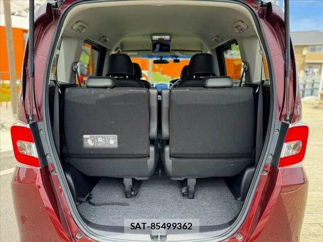 Honda FREED 2016-02 8829158-19