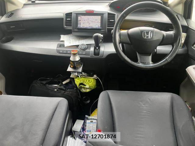 Honda FREED 2009-10 8829172-10