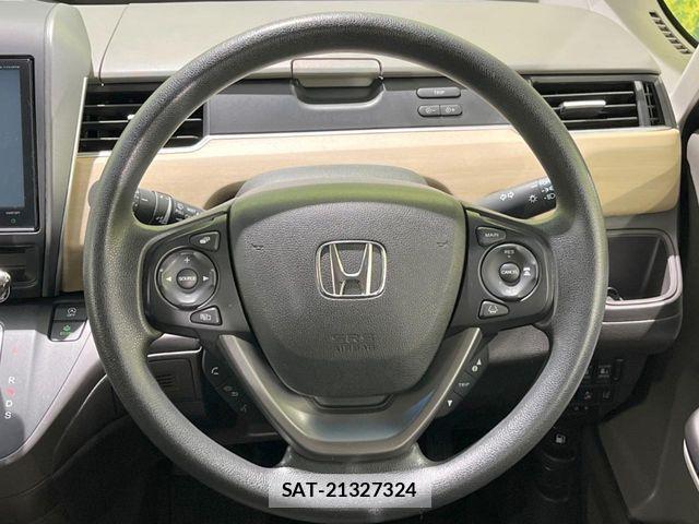 Honda FREED 2017-08 8829144-11