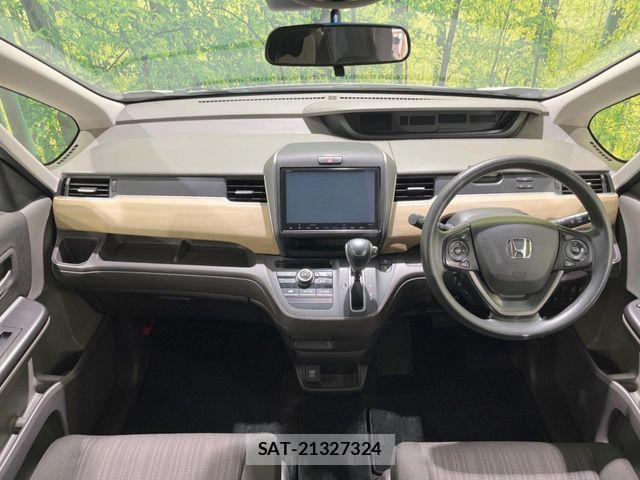 Honda FREED 2017-08 8829144-1