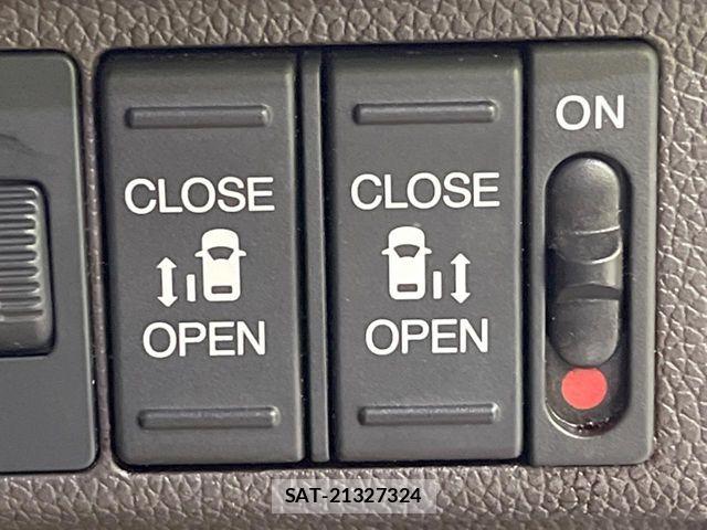 Honda FREED 2017-08 8829144-4
