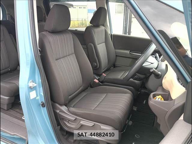 Honda FREED 2017-03 8829154-12