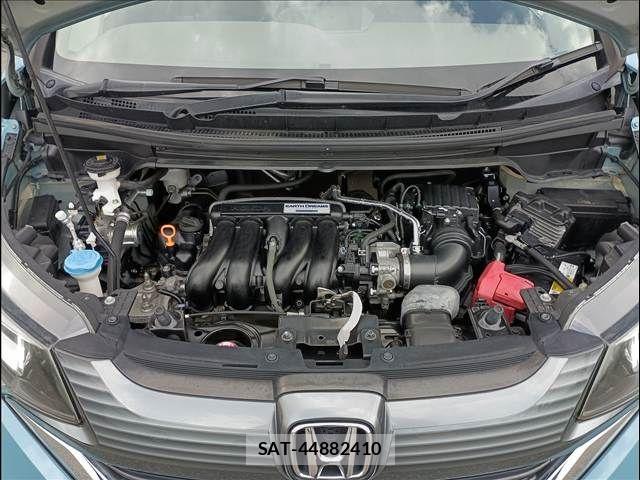 Honda FREED 2017-03 8829154-14