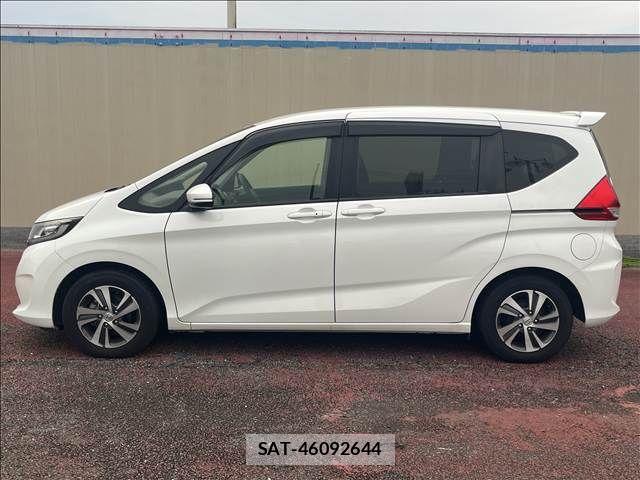 Honda FREED 2017-09 8829146-15