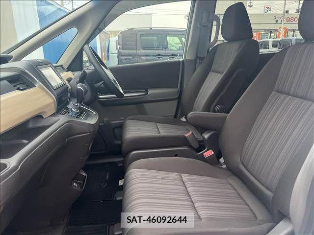 Honda FREED 2017-09 8829146-21