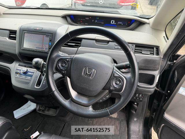 Honda FREED 2017-05 8849108-12