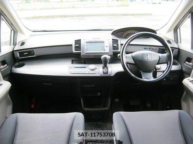 Honda FREED 2009-07 8849109-1